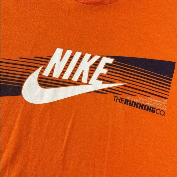 Vintage Nike T-Shirt
X-Large Y2K - Picture 2 of 3